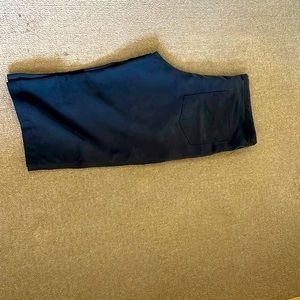 Summer vibes …blue cotton/polyester mix below the knee bermuda